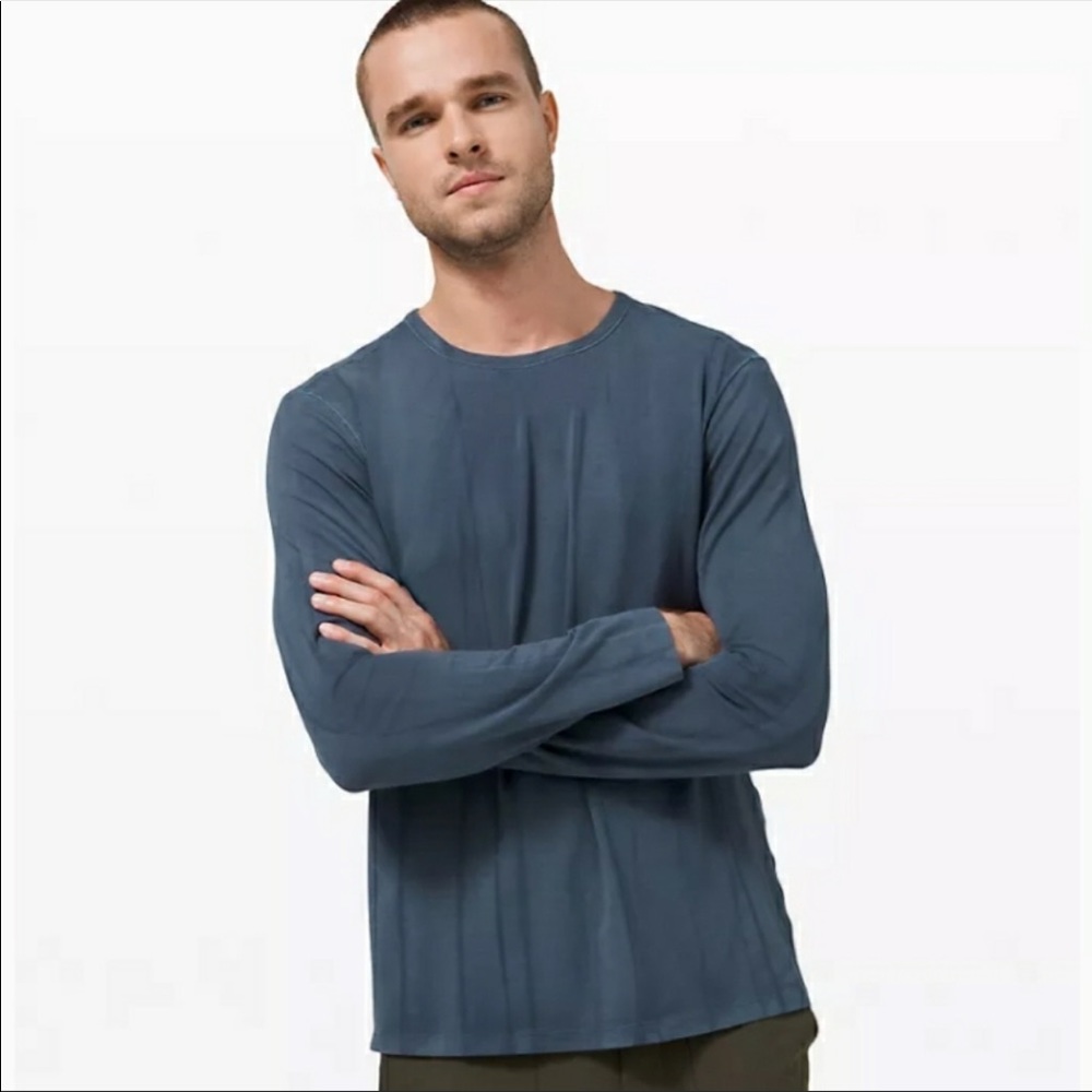 LULULEMON Basic 5 Year Henley Long Sleeve Blue L